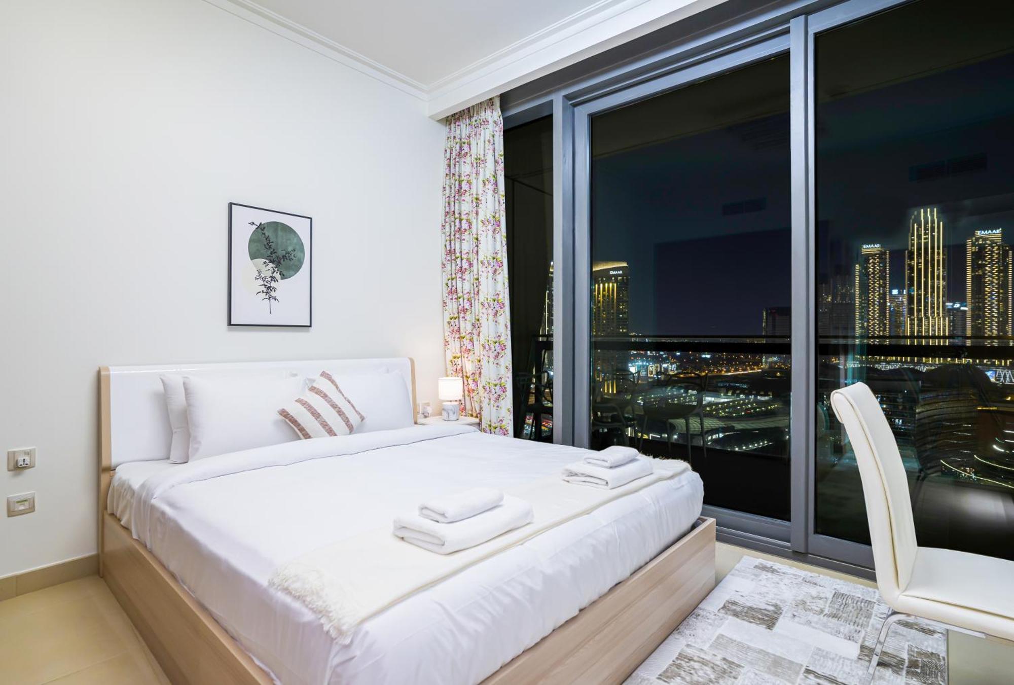 Vacay Lettings - Stunning Burj Khalifa Fountain View Near Mall Dubai
