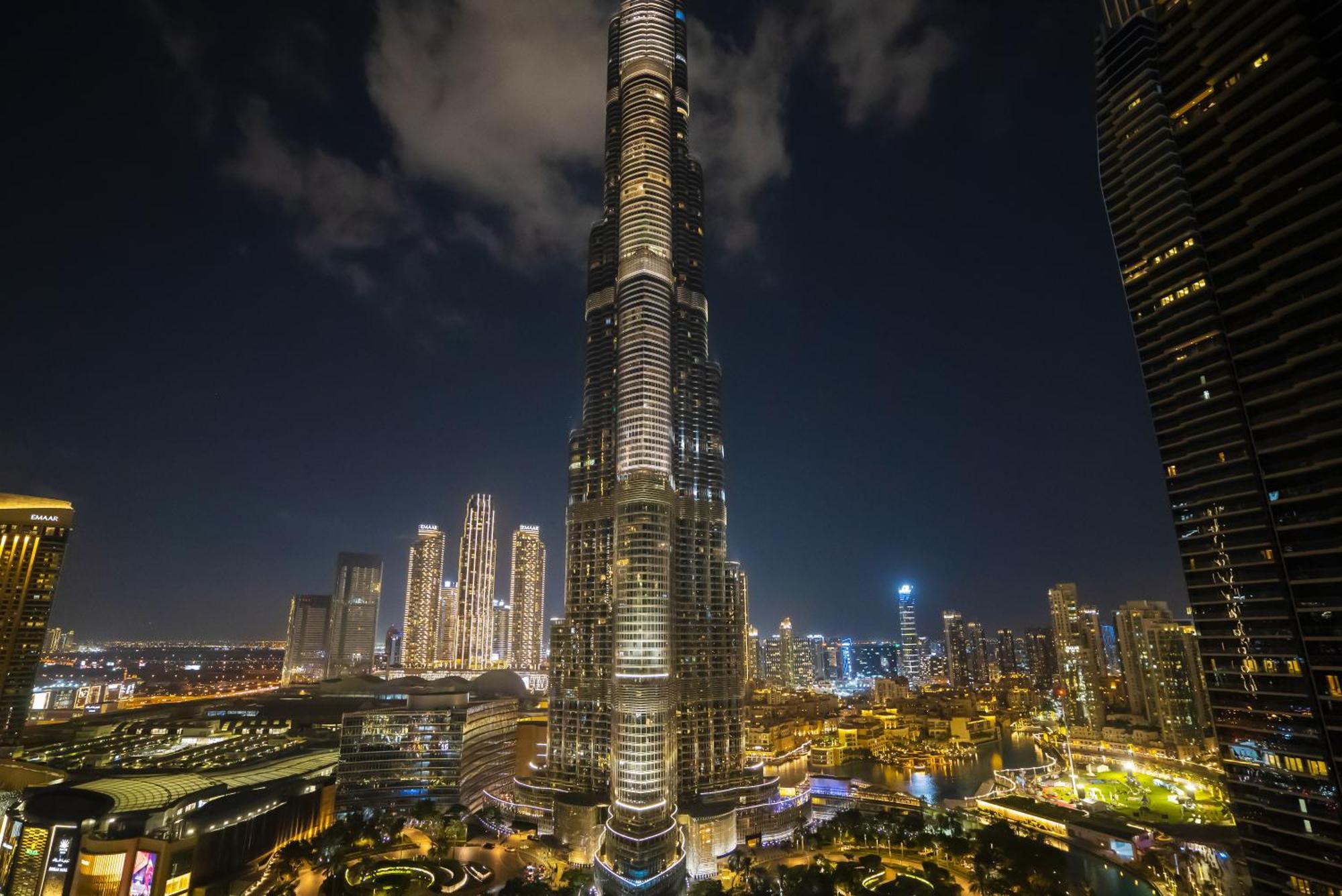 Vacay Lettings - Stunning Burj Khalifa Fountain View Near Mall *