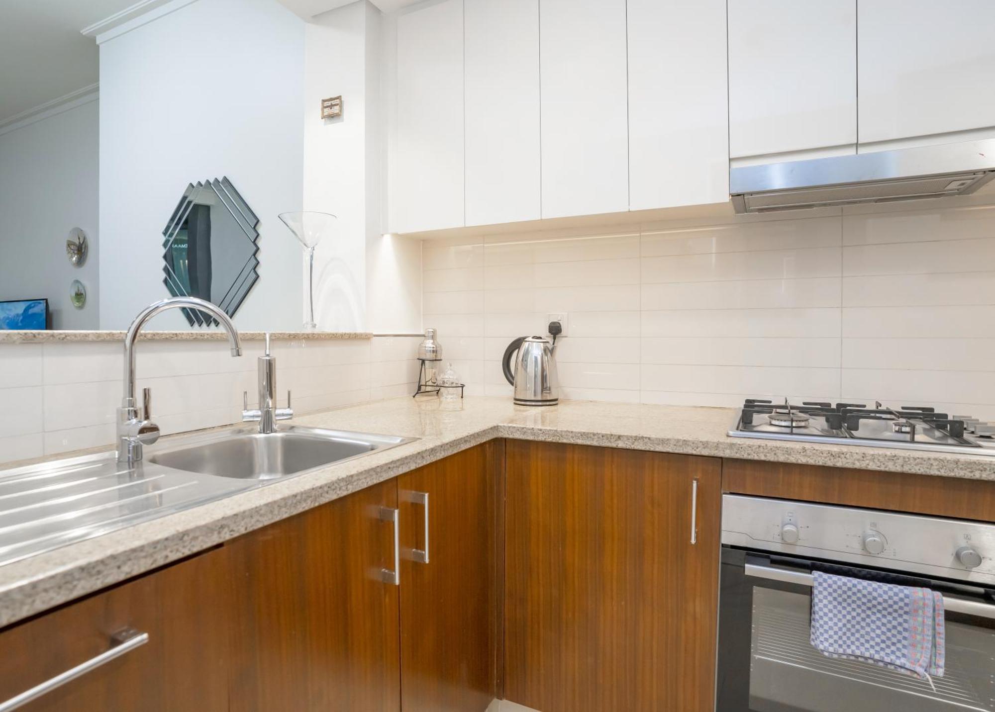 Vacay Lettings - Stunning Burj Khalifa Fountain View Near Mall Dubai
