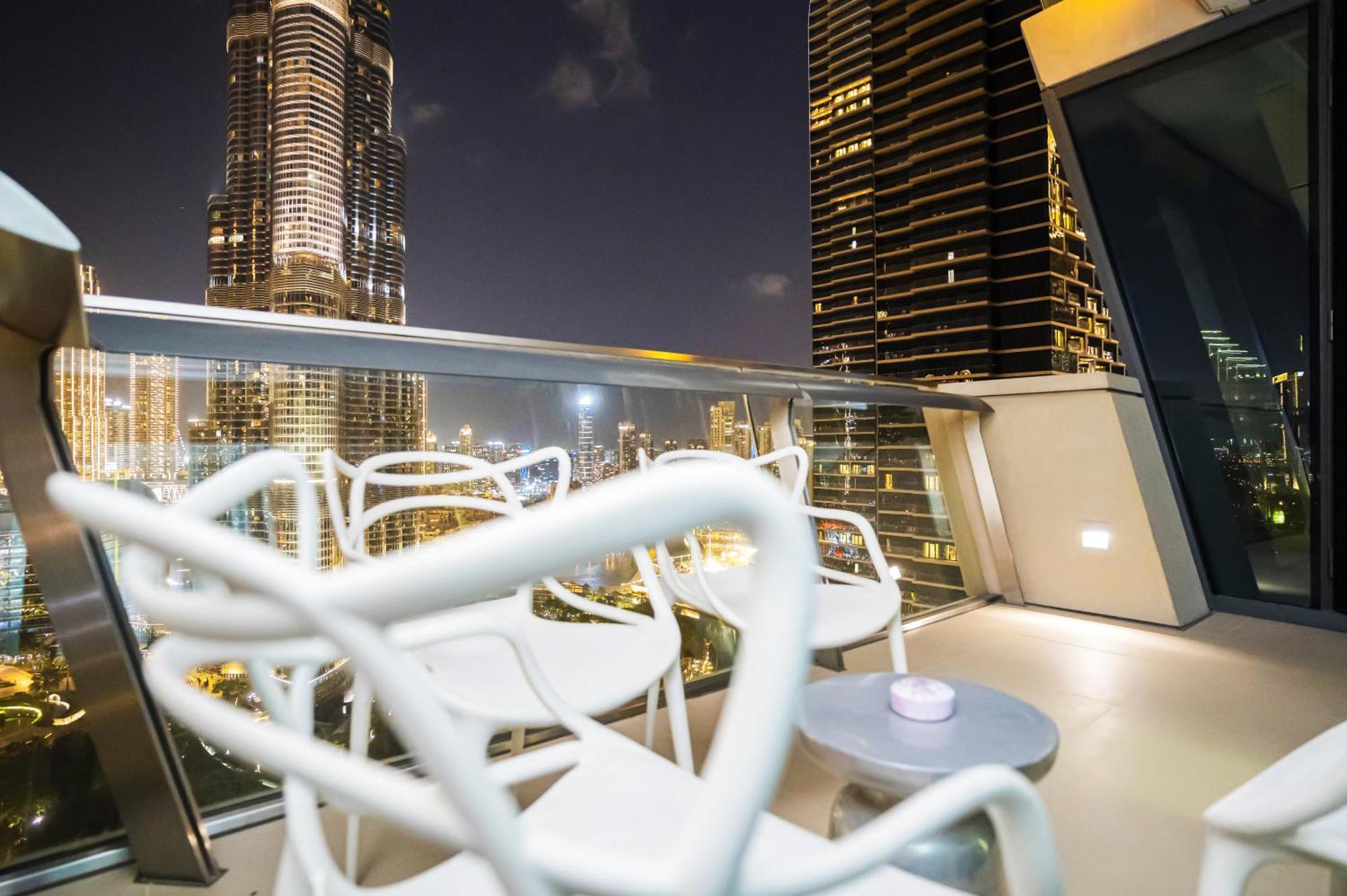 Vacay Lettings - Stunning Burj Khalifa Fountain View Near Mall * Dubai