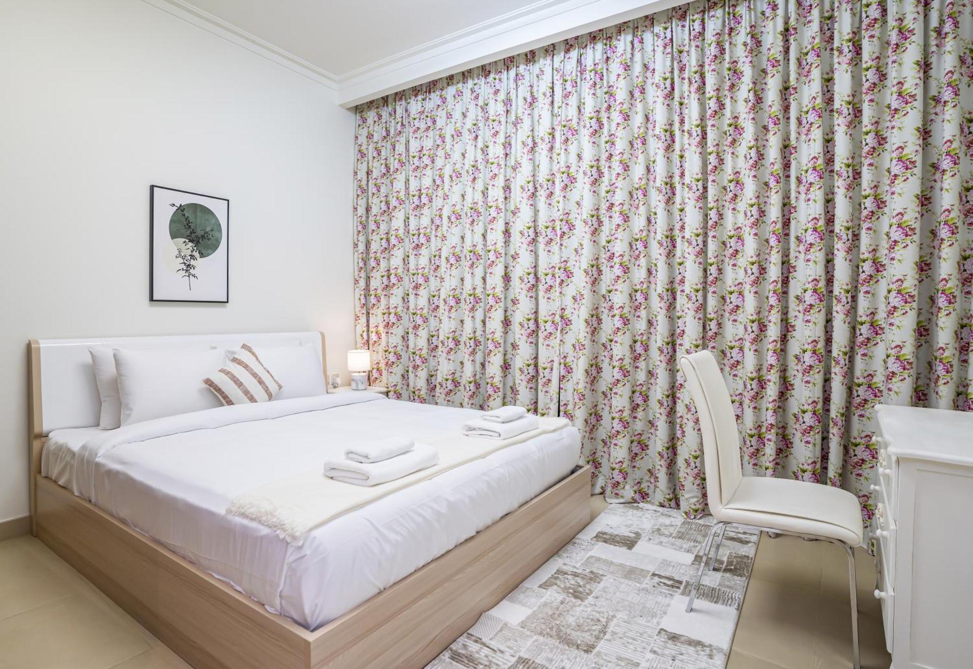 Vacay Lettings - Stunning Burj Khalifa Fountain View Near Mall * Dubai