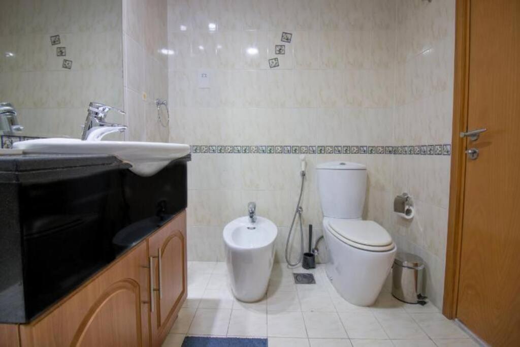 Apartment Marina View - 3 Mins To Tram! *