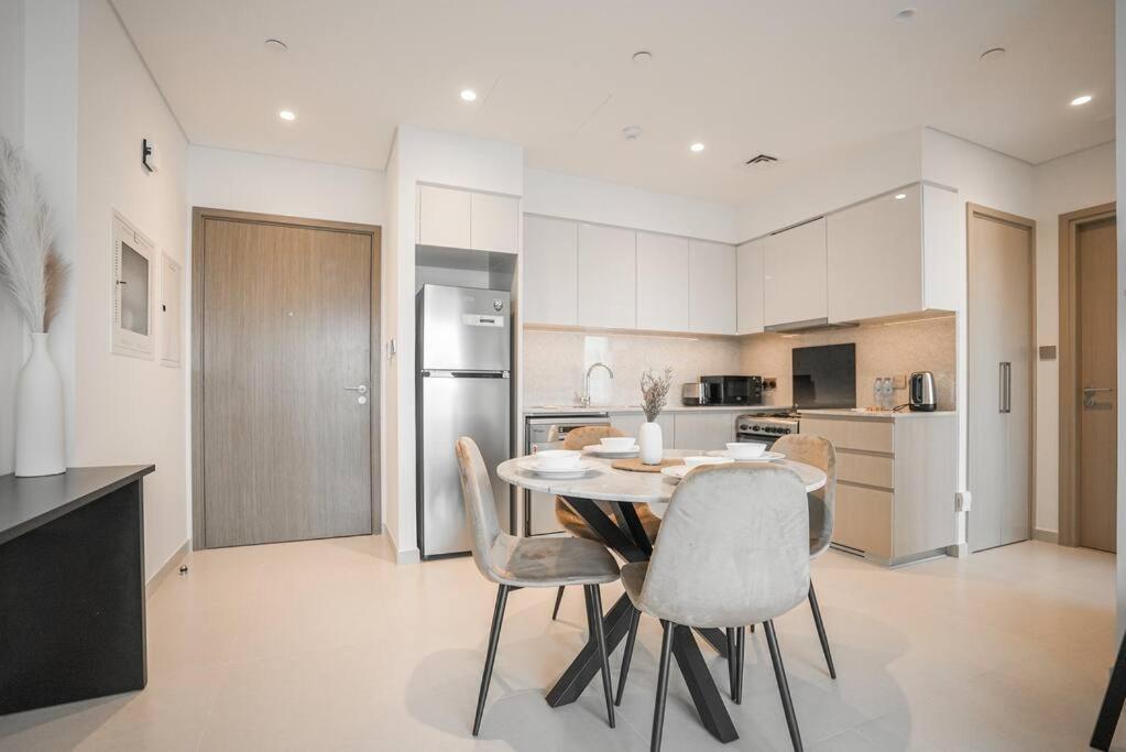 Downtown Elegance 1br W View In Burj Royale *