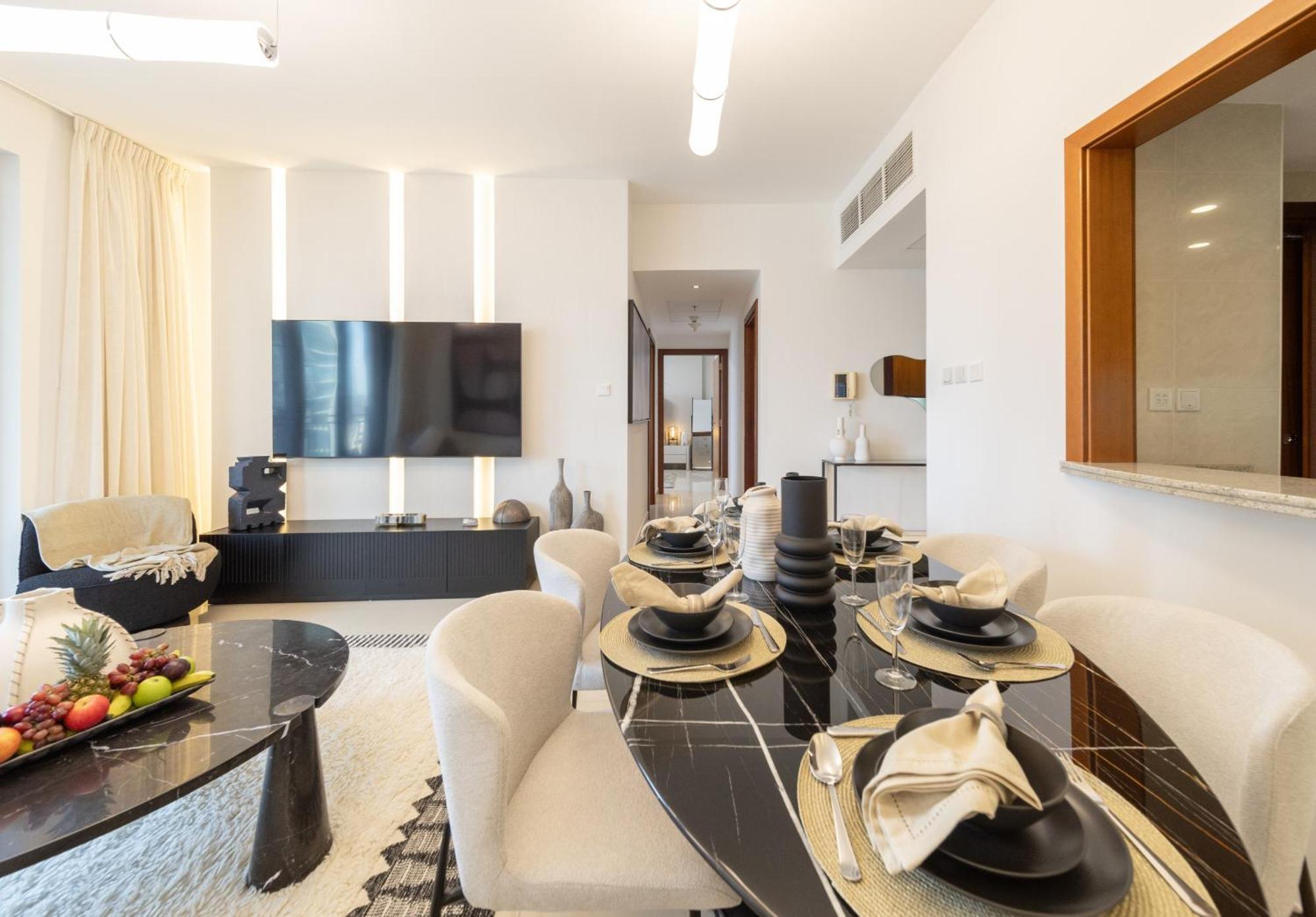 Eden's Homes & - Standpoint Residences Apartment *