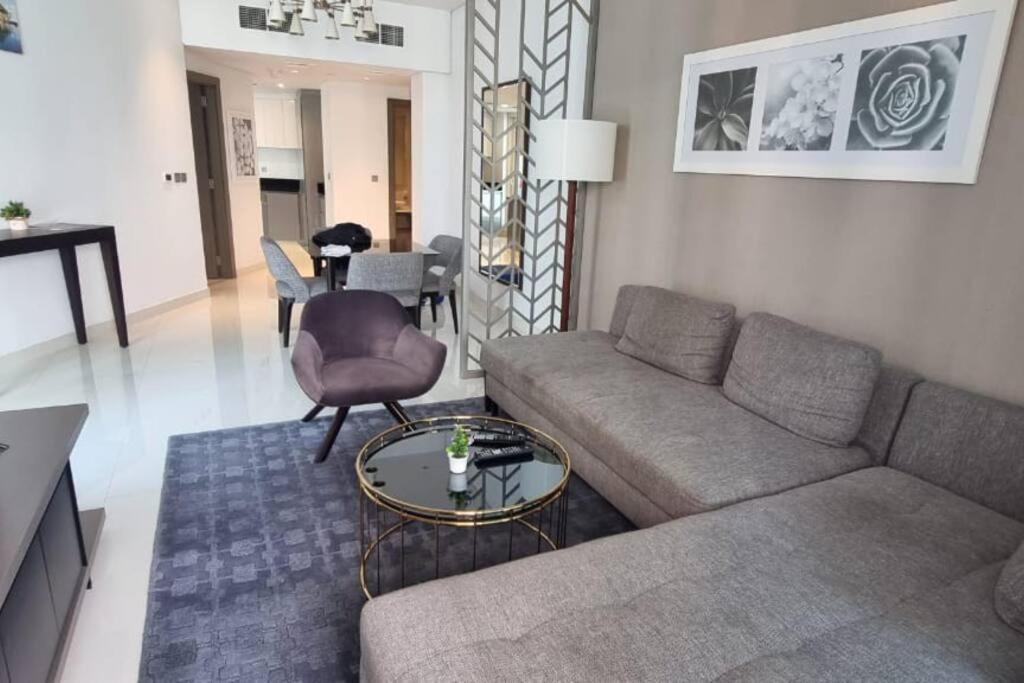 Beautiful 1 Bed Damac Prive * Dubai