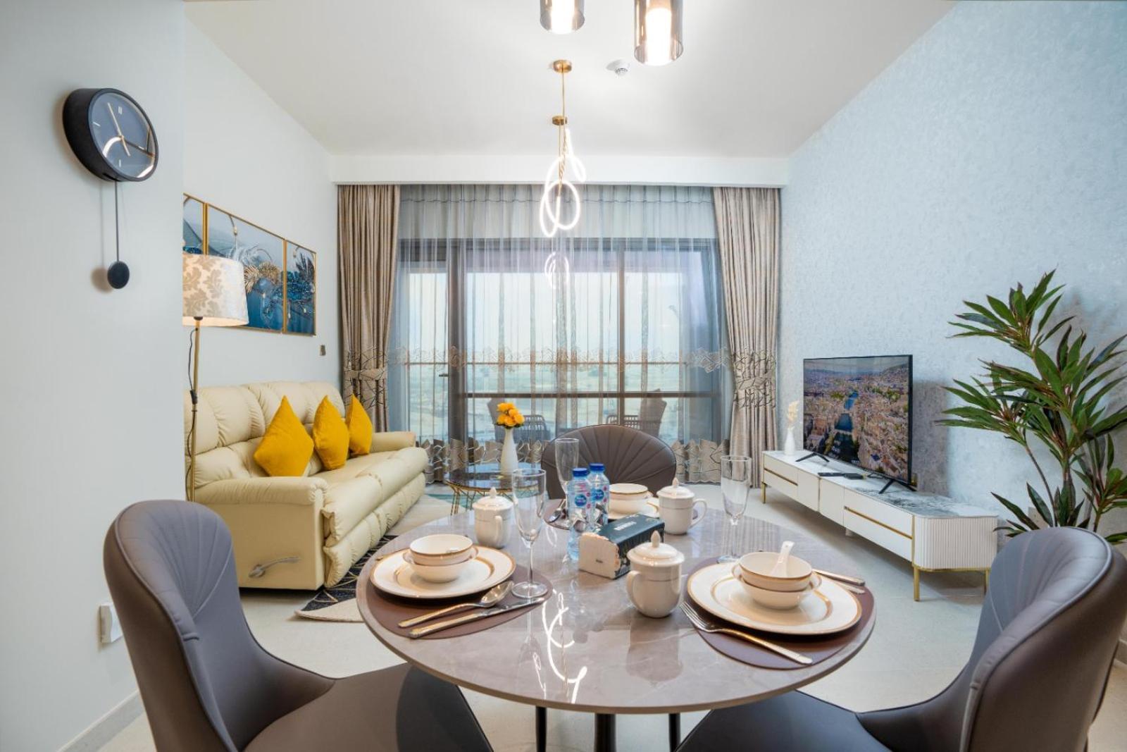Luxurious 1br In Creek Vida 3mins Walk To Private