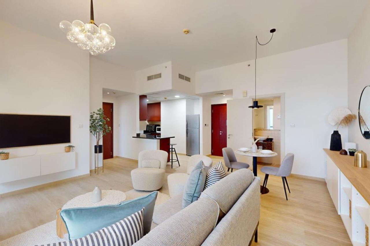 Bahar 6 - Charming One Bedroom Dubai