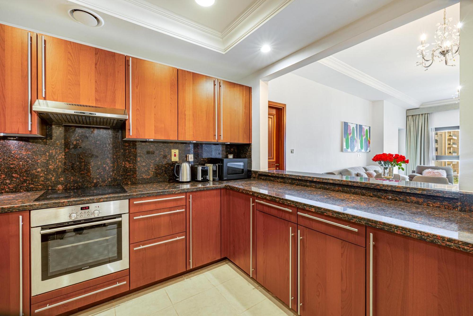Apartment Fairmont North 2br Balcony Sea View *