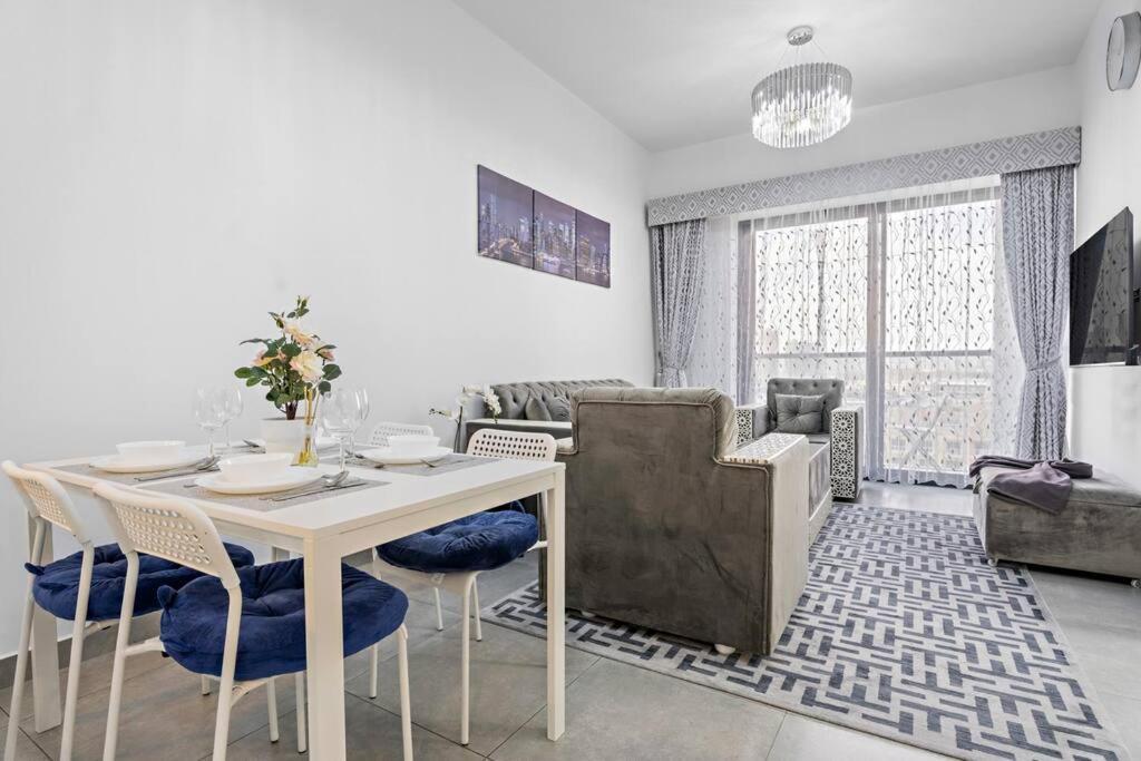 Stonetree - Furnished 1 Bedroom In Peaceful Community Apartment