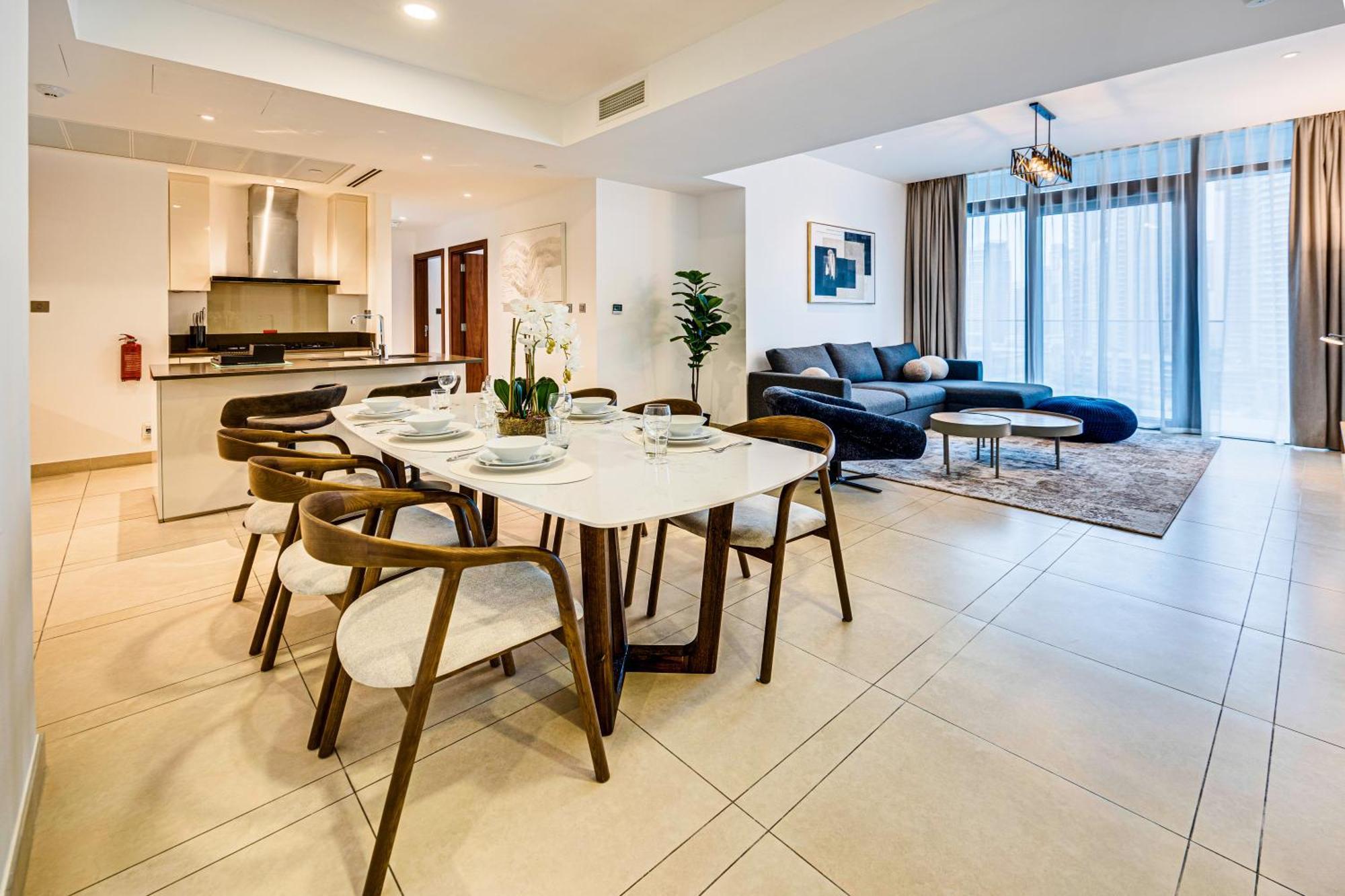 Panoramic Canal Views From Brand New