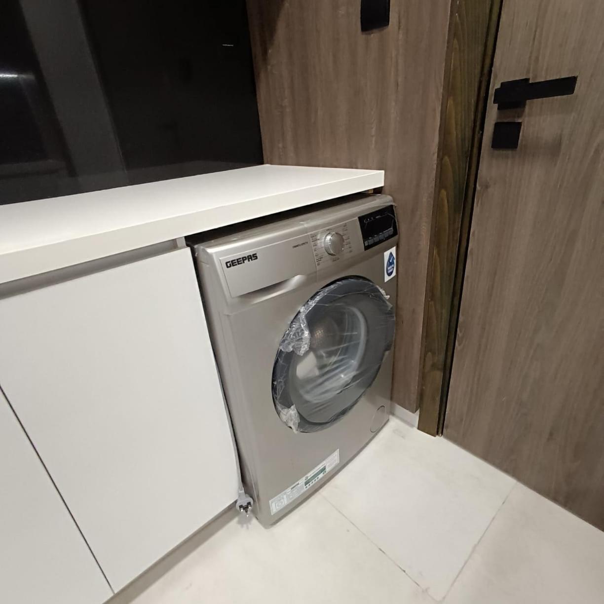 Brand New 2bhk In Jvc Fully Furnished Marwa Heights Apartment