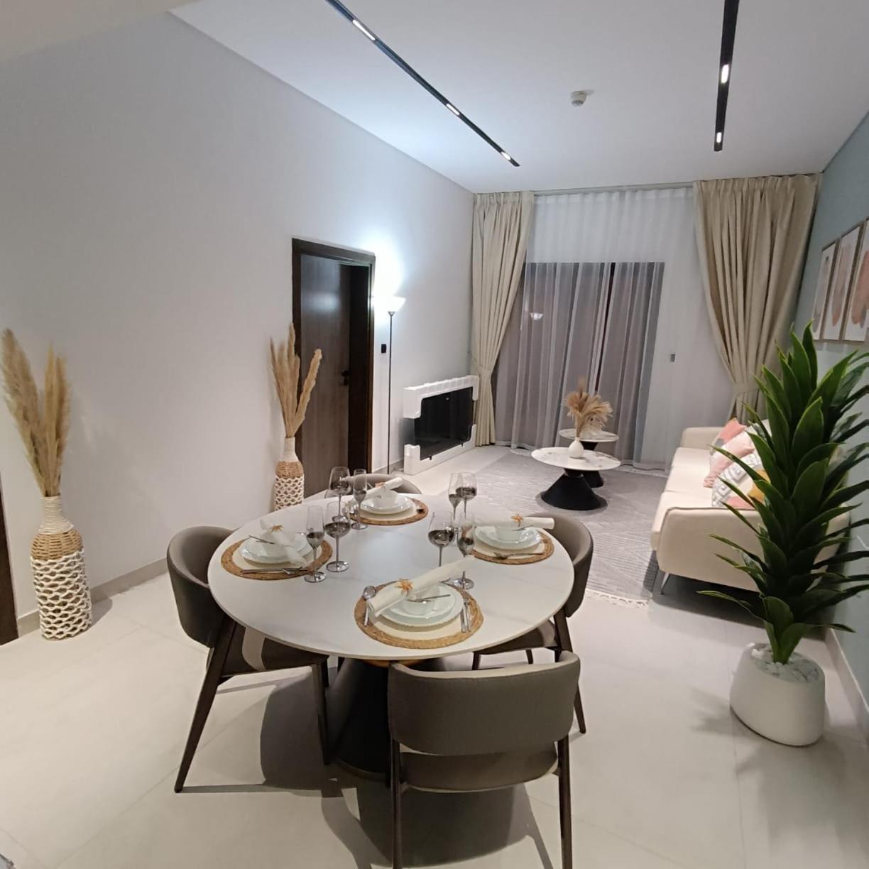 Brand New 2bhk In Jvc Fully Furnished Marwa Heights Apartment