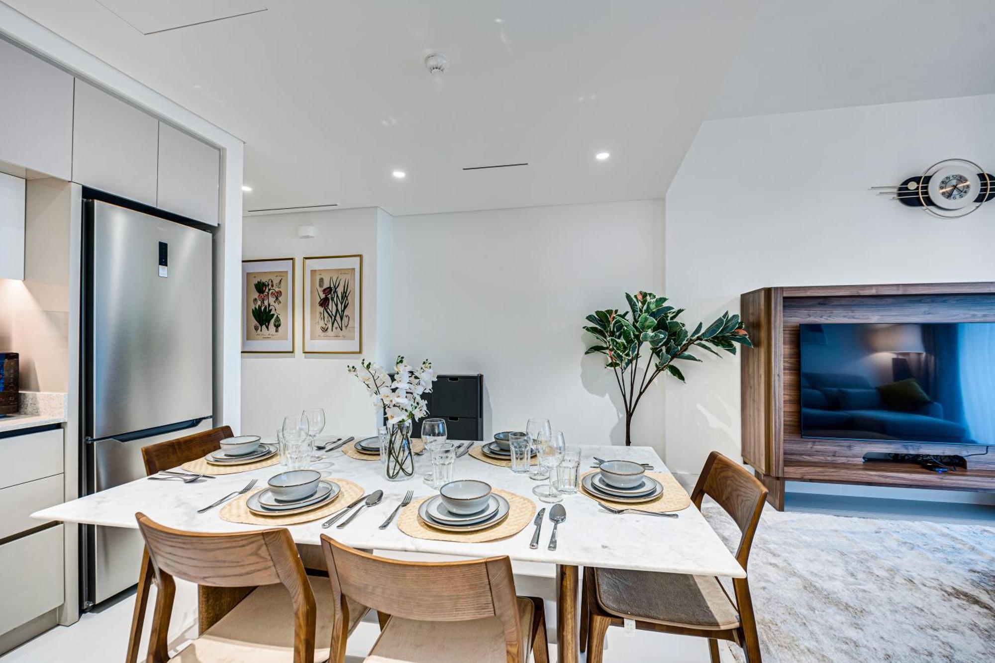 Brand New Sea View In Beachfront Apartment Dubai