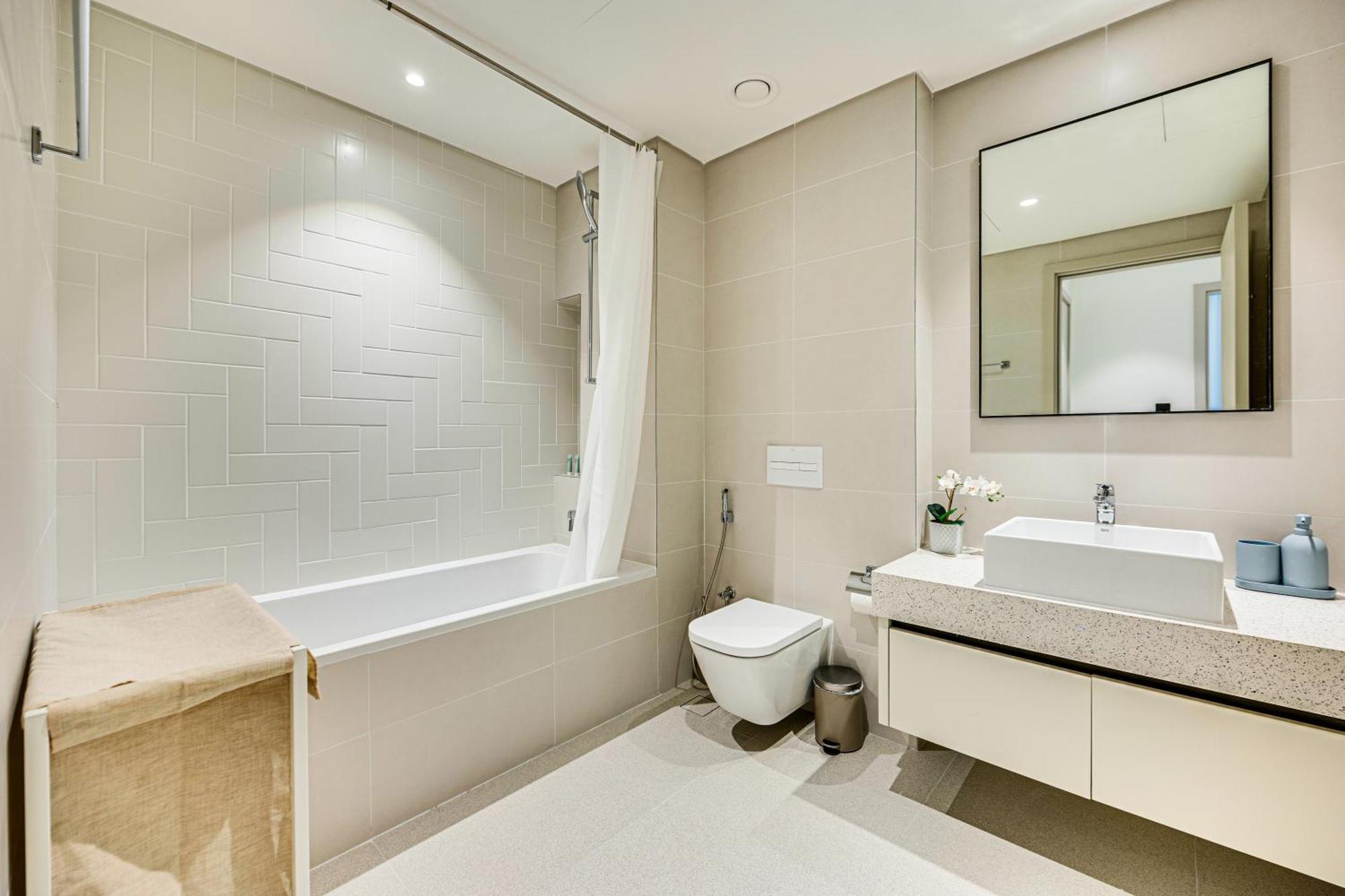 Brand New Sea View In Beachfront Dubai