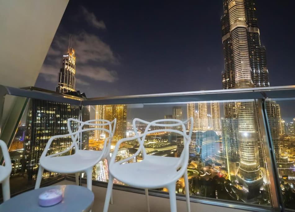 Vacay Lettings - Stunning Burj Khalifa Fountain View Near Mall Apartment