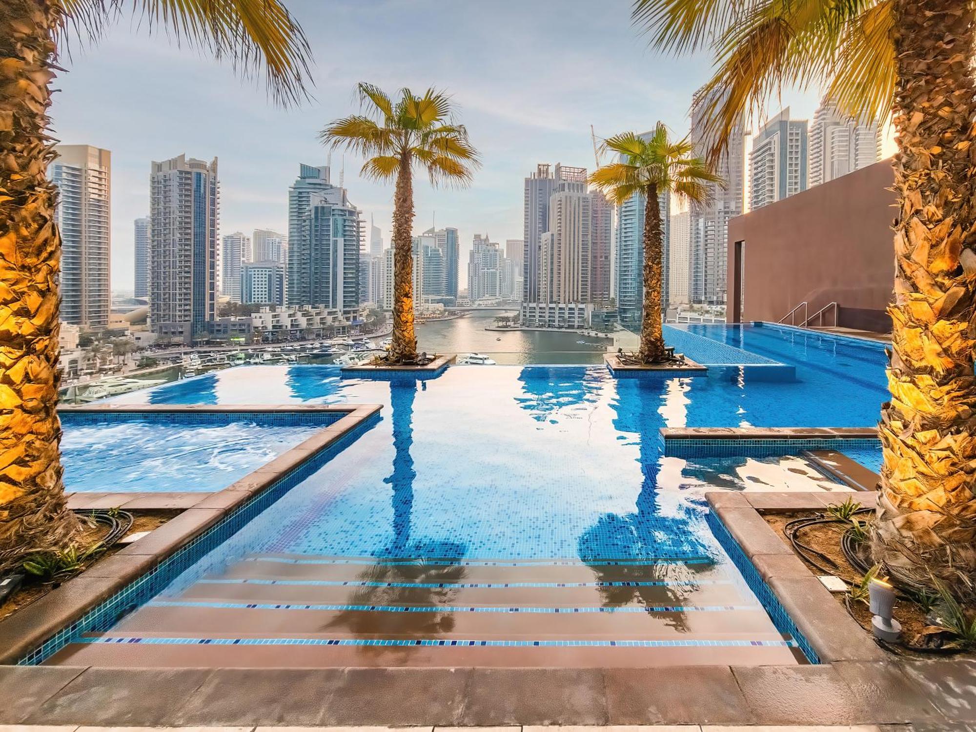 Panoramic Canal Views From Brand New Apartment *