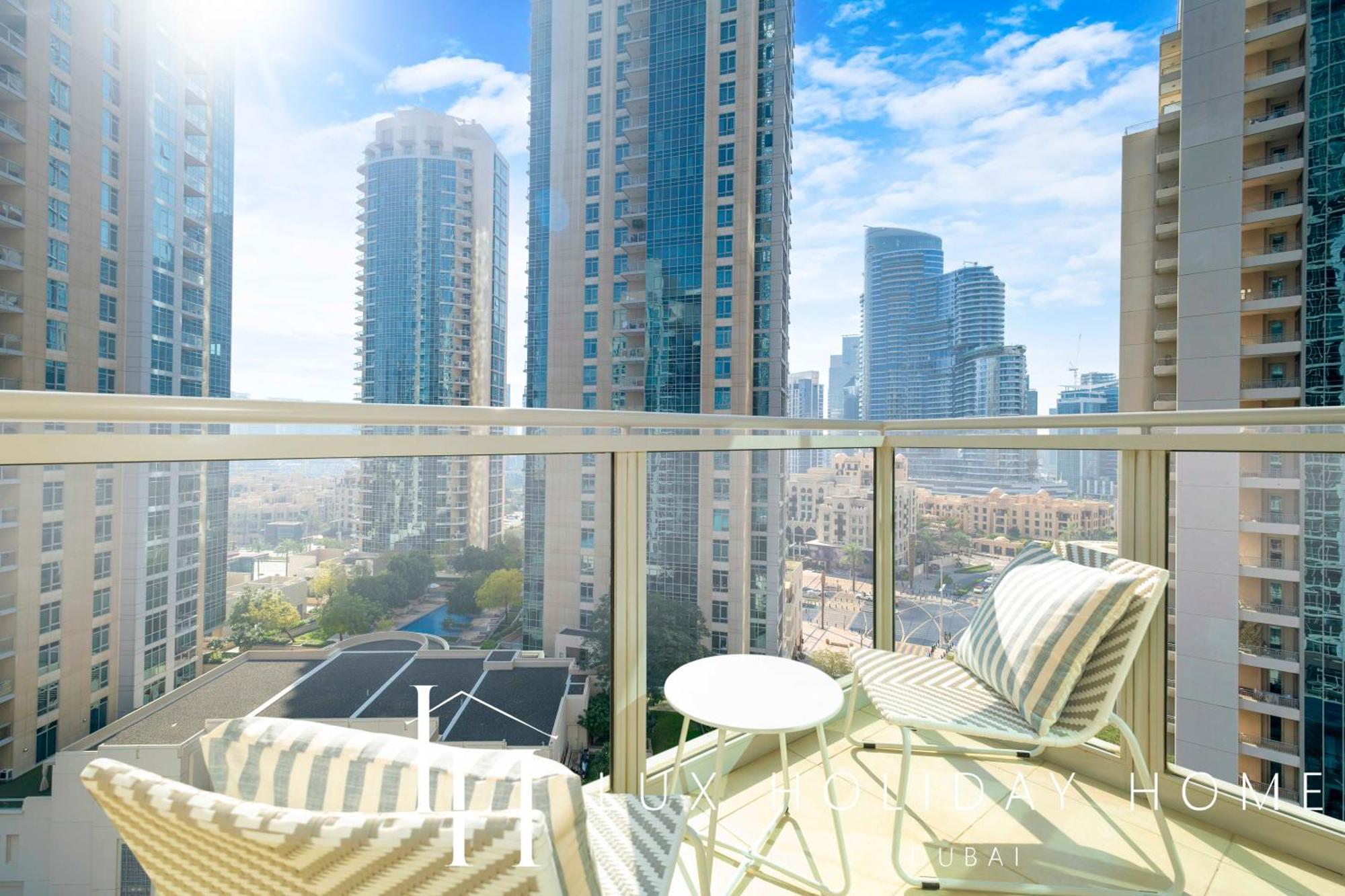 Lux The Stunning Fountain View *