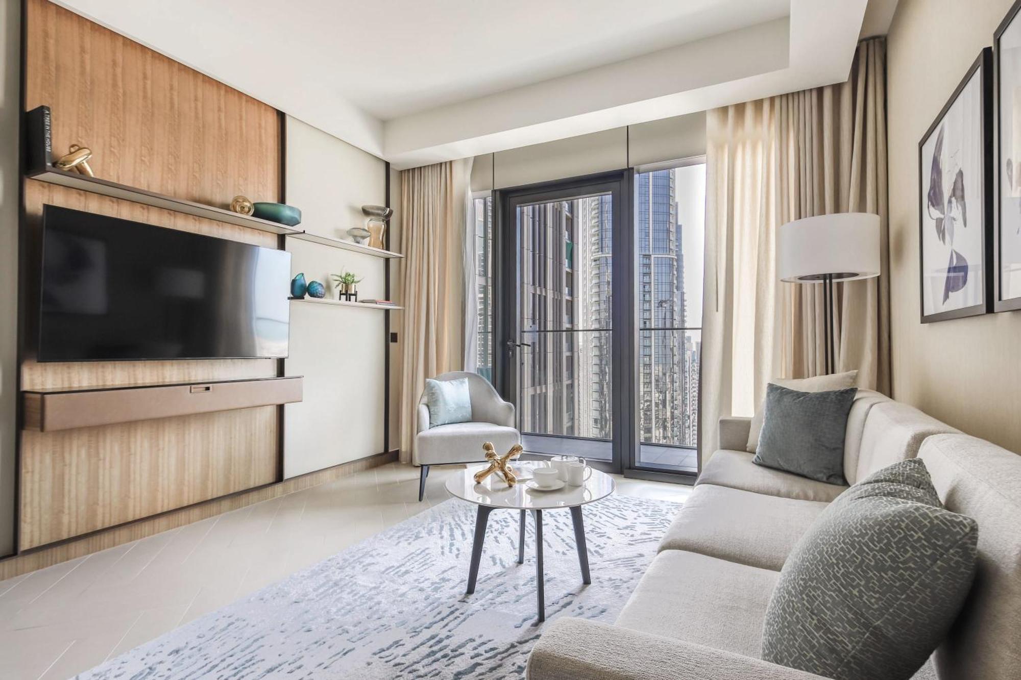 Frank Porter - The Address Residences Opera Apartment