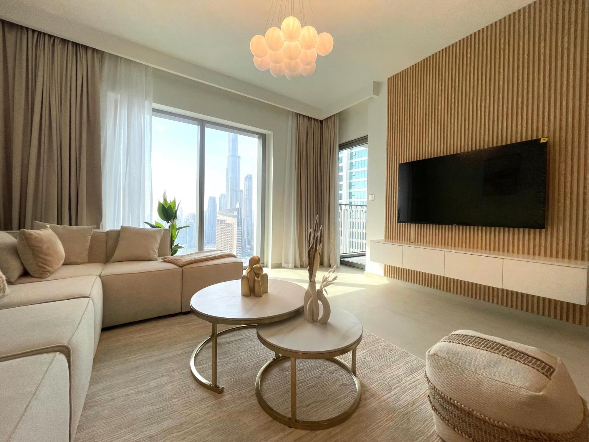Burj Khalifa View Lux 3 Bedroom By Tanami Homes *