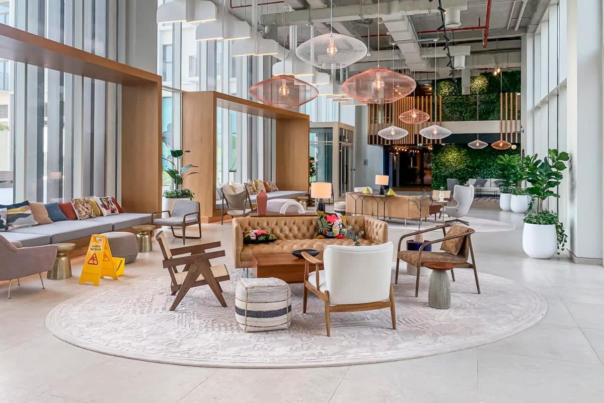 Frank Porter - Collective Tower 1 Apartment