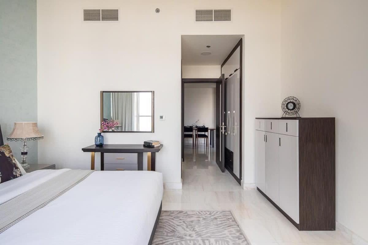 Apartment Frank Porter - Bayz Tower By Danube