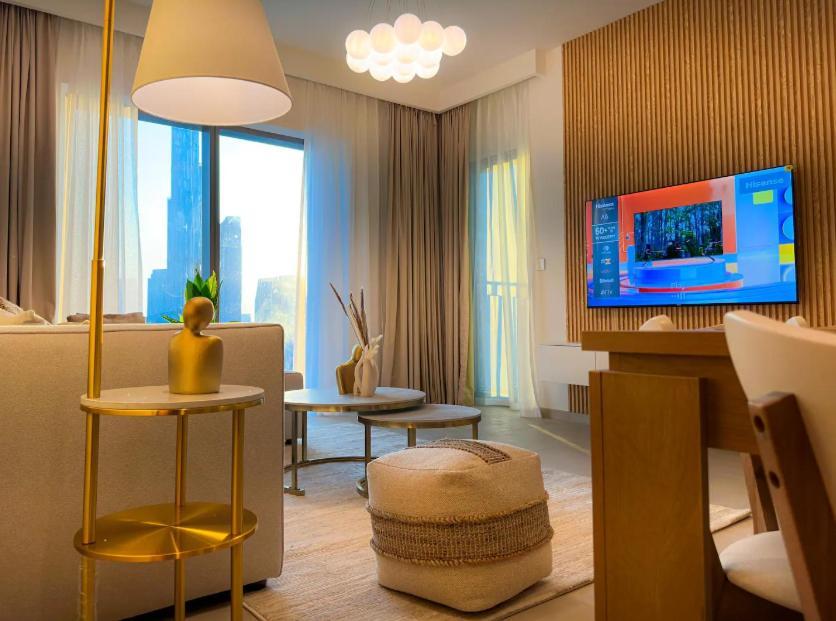 Burj Khalifa View Lux 3 Bedroom By Tanami Homes Dubai
