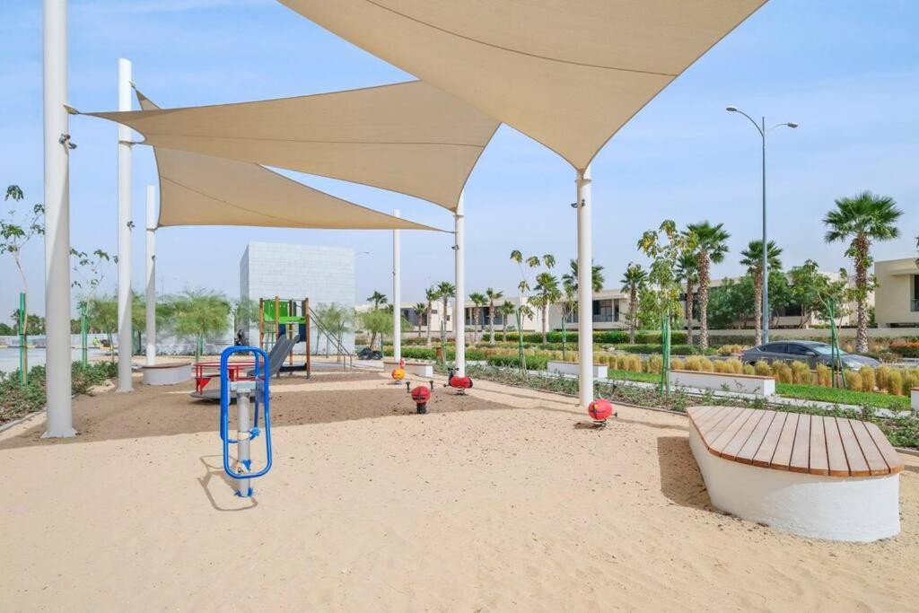 Apartment Cozy In Damac Hills *