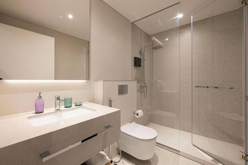 Private Beach Heaven Jbr 2bed Apartment Dubai