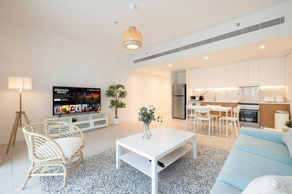 Private Beach Heaven Jbr 2bed Apartment