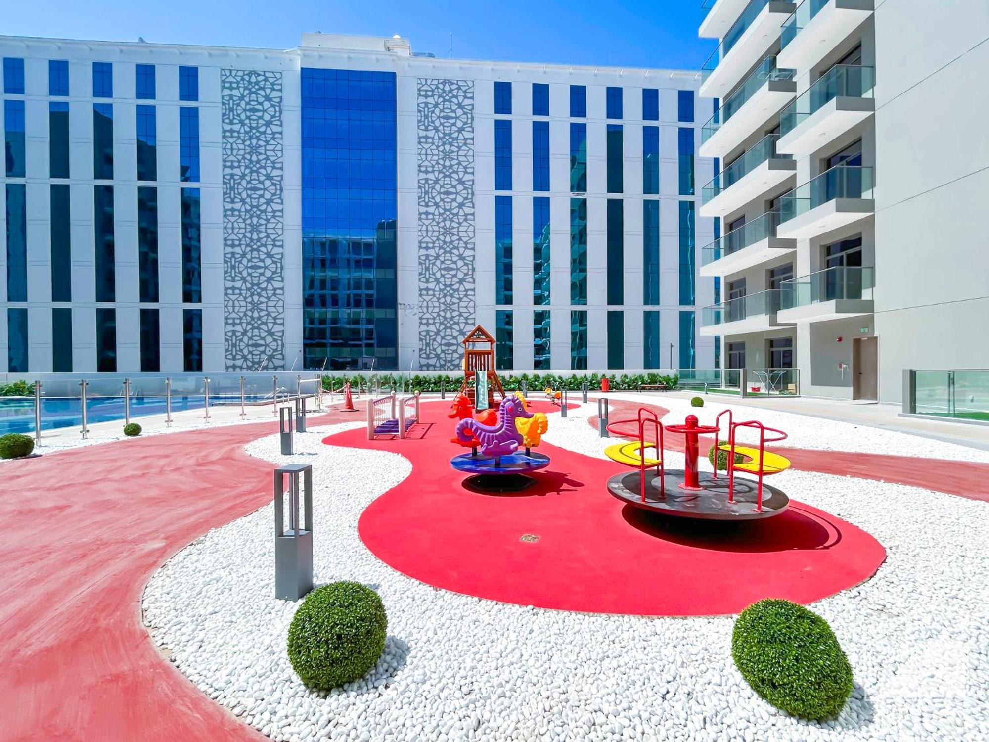 Stunning 1bedroom With Balcony In Apartment