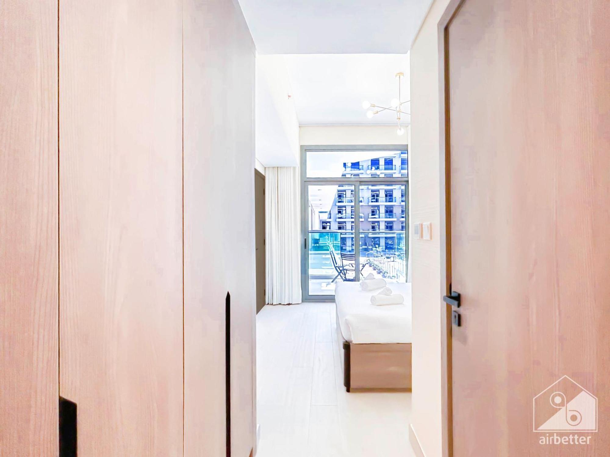 Stunning 1bedroom With Balcony In * Dubai