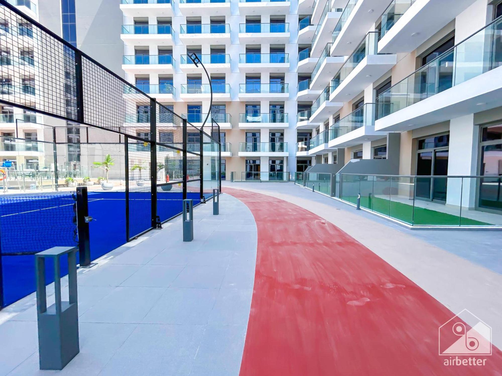 Stunning 1bedroom With Balcony In *