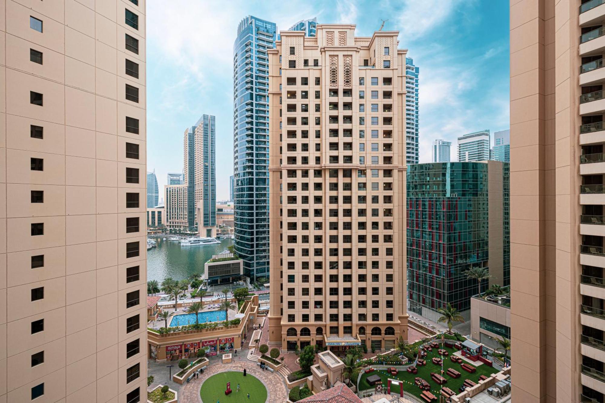Apartment Luxurious 3br + Maid With Panoramic Views In Jbr *