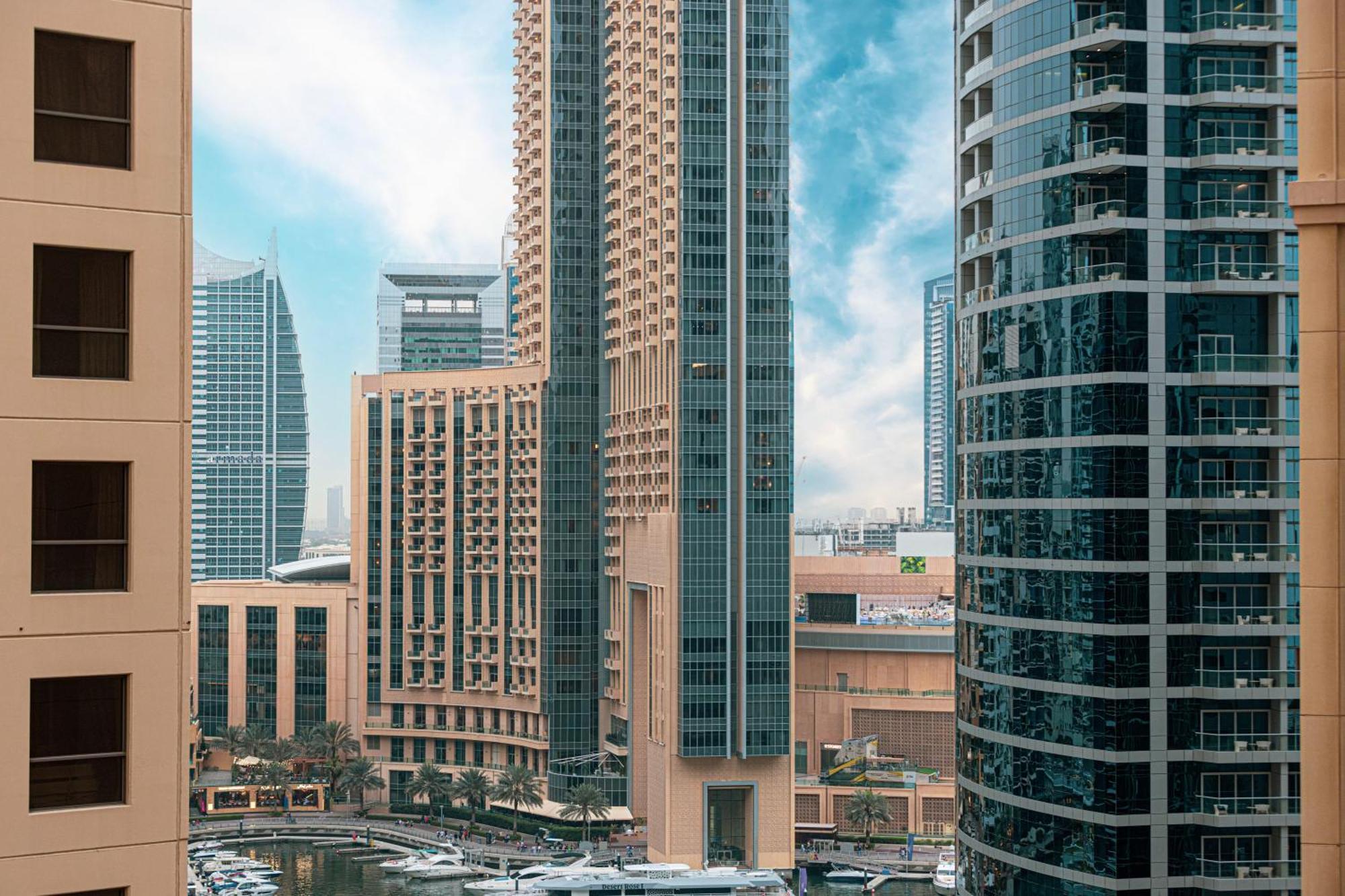 Apartment Luxurious 3br + Maid With Panoramic Views In Jbr Dubai