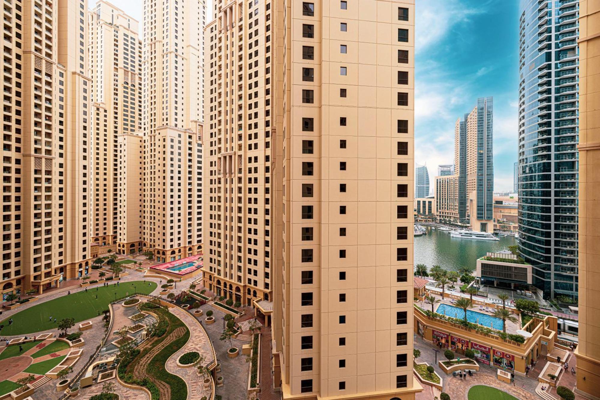 Luxurious 3br + Maid With Panoramic Views In Jbr Apartment Dubai