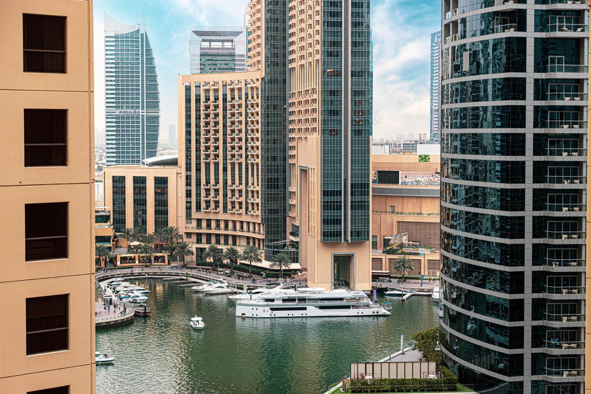 Apartment Luxurious 3br + Maid With Panoramic Views In Jbr Dubai