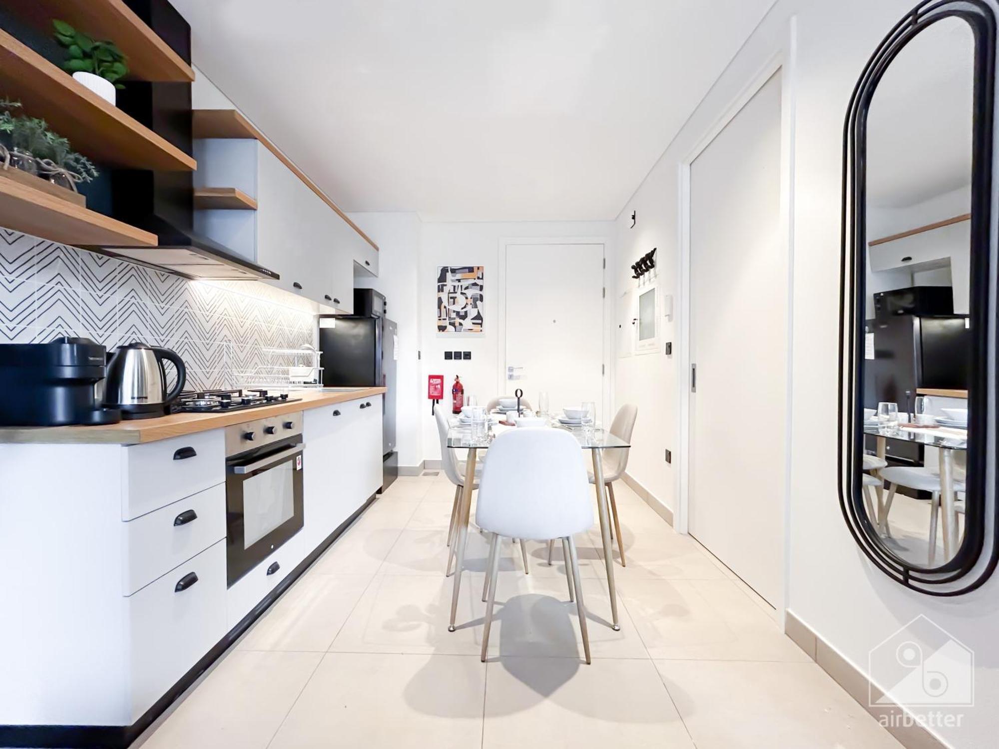 Apartment Gorgeous 1b With Balcony In Socio In Hills *
