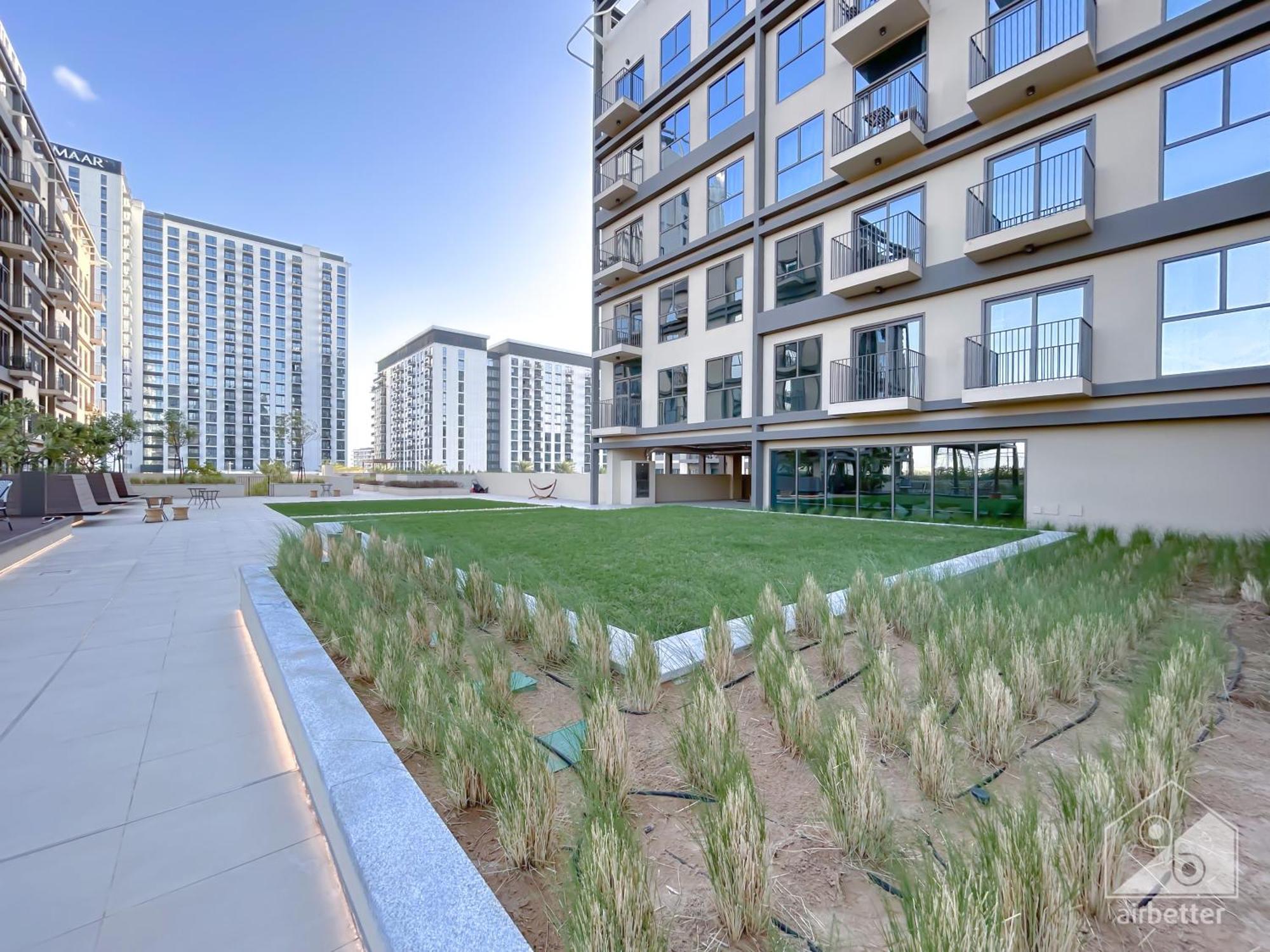 Gorgeous 1b With Balcony In Socio In Hills Apartment Dubai