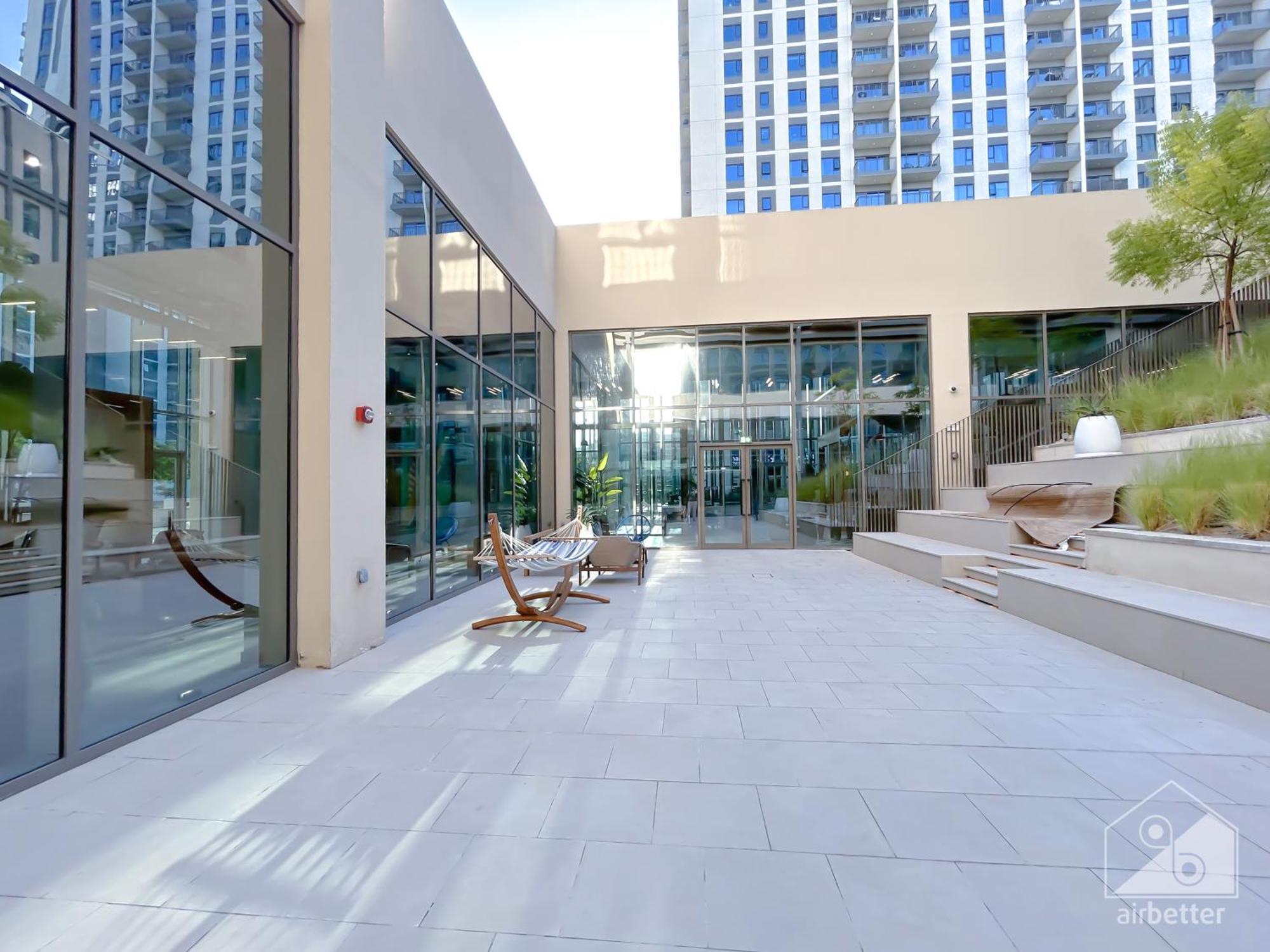 Apartment Gorgeous 1b With Balcony In Socio In Hills *