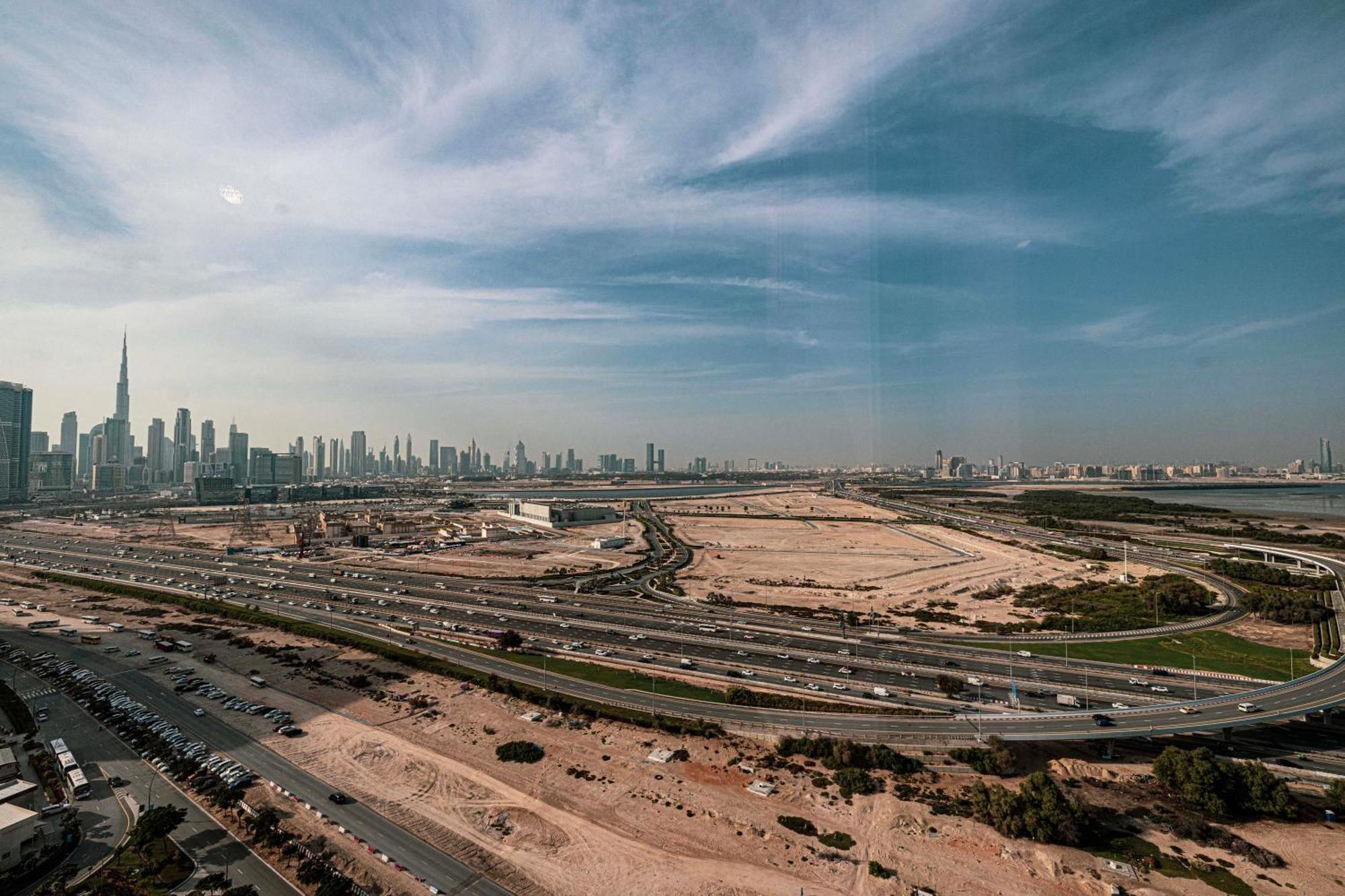 Apartment 2005 - Modern 3br Apt- Burj Views Dubai