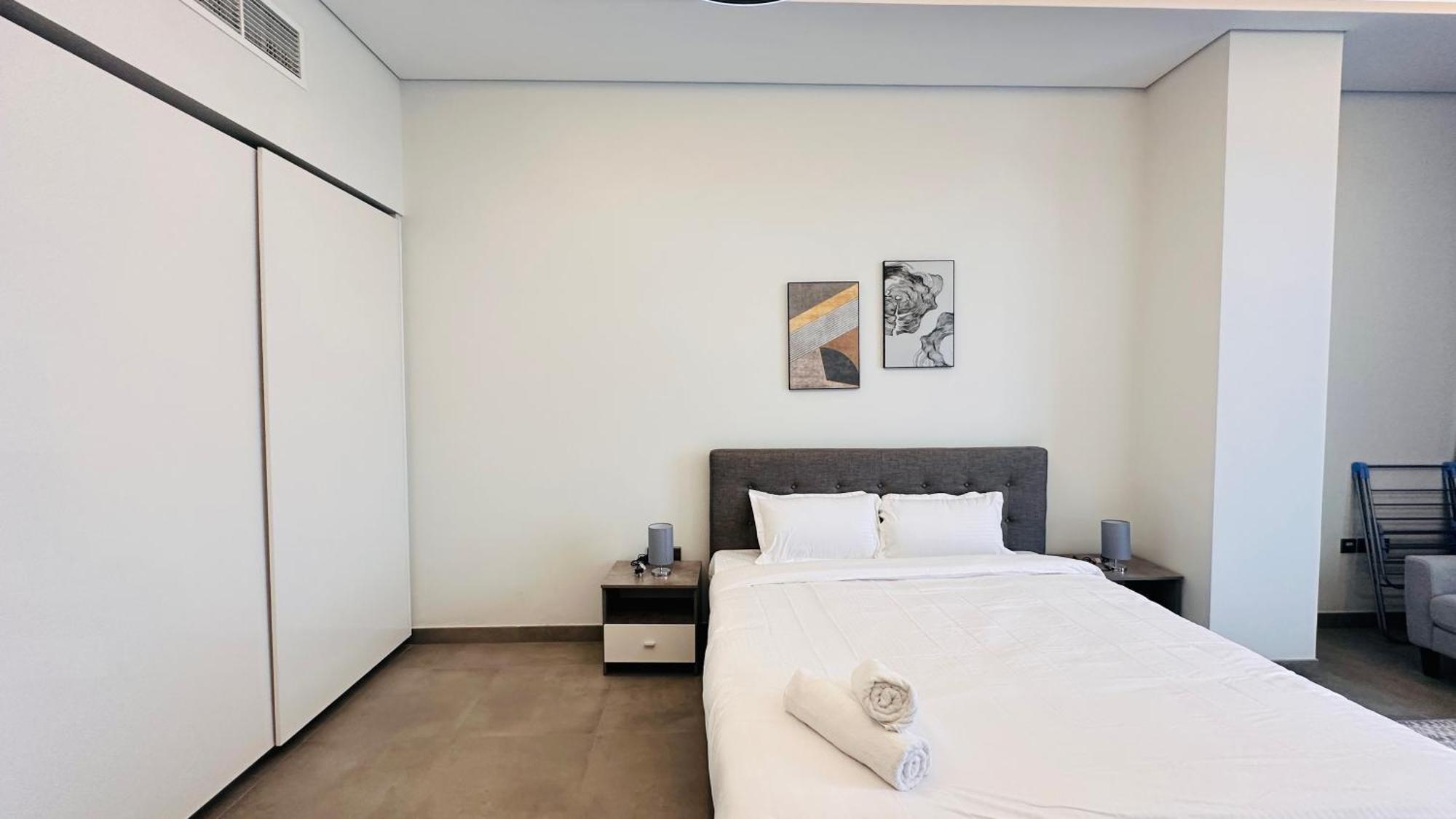 Homestay Upscale Burj View With Balcony Free Parking By Belvilla Dubai
