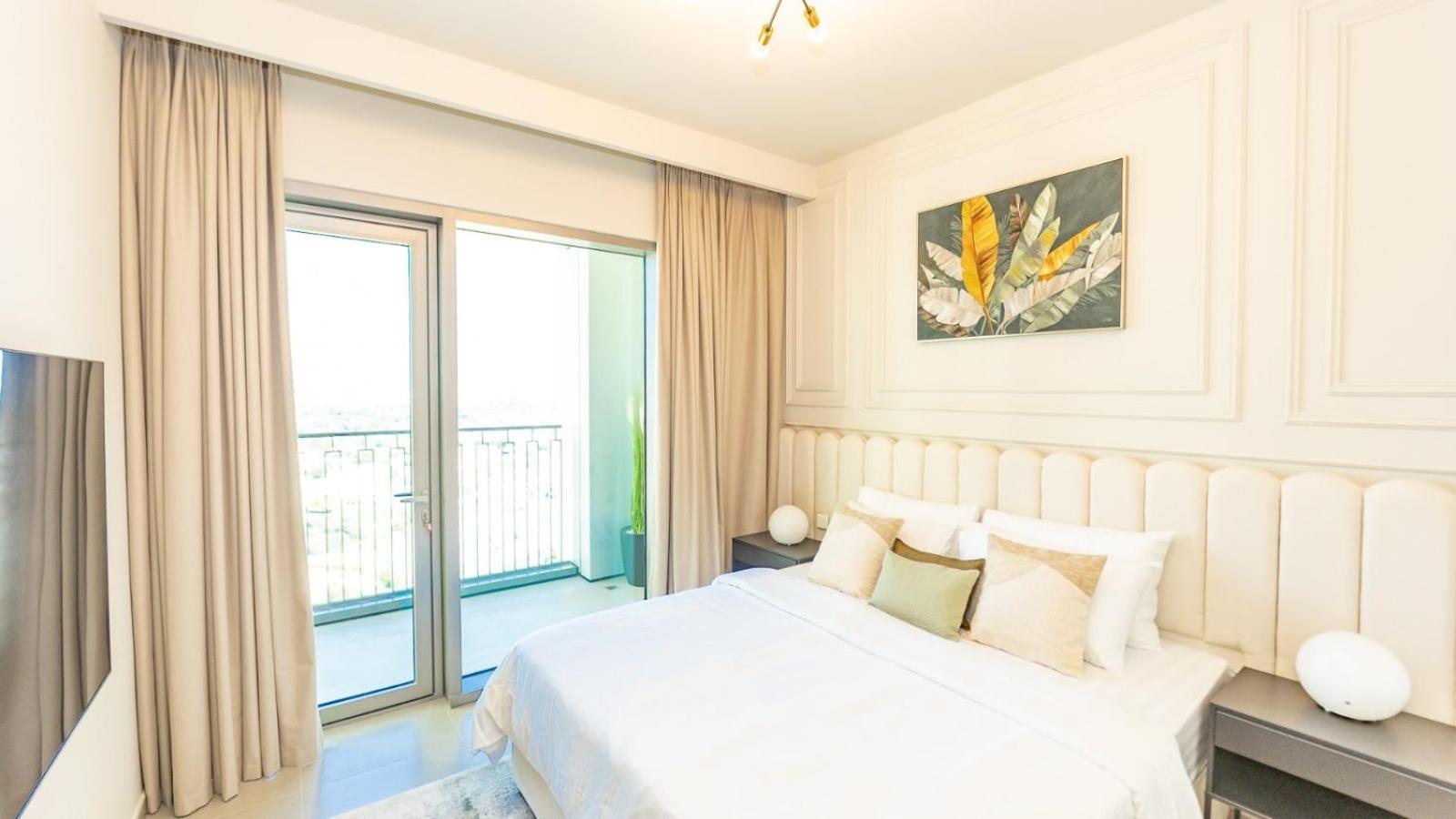 Luxurious 2-br In Downtown Apartment *