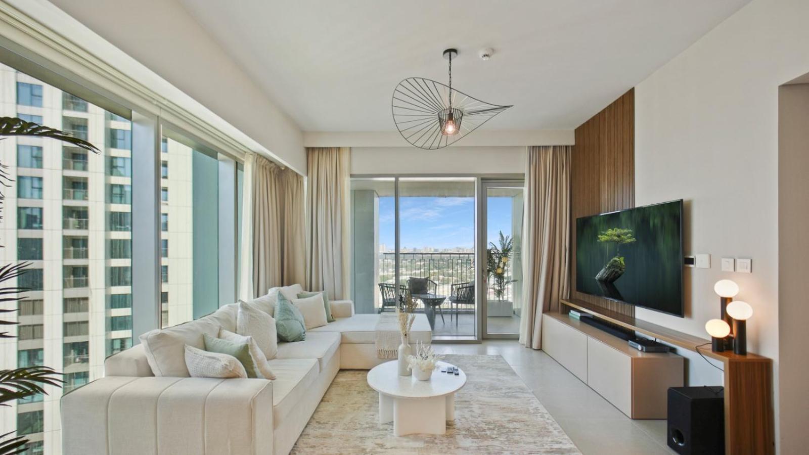Apartment Luxurious 2-br In Downtown