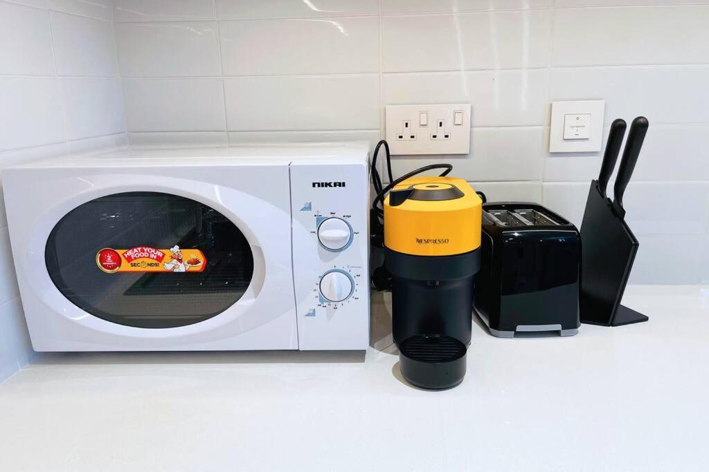 Luxurious 1br In Forte 2 With Spacious Gym With Squash Court *