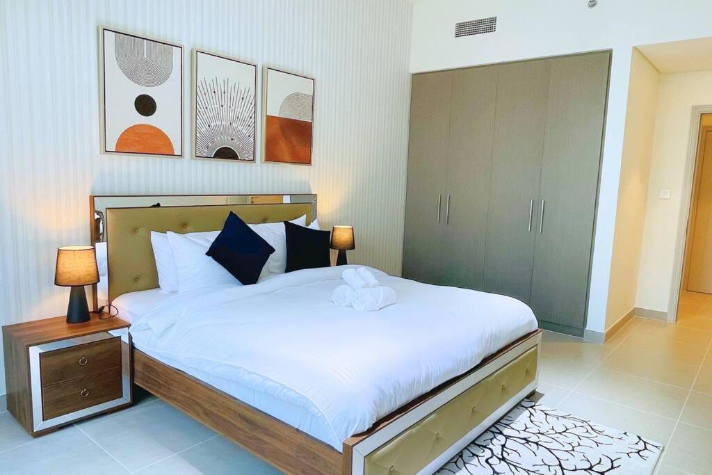 Luxurious 1br In Forte 2 With Spacious Gym With Squash Court