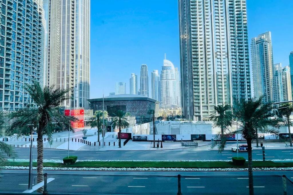 Luxurious 1br In Forte 2 With Spacious Gym With Squash Court