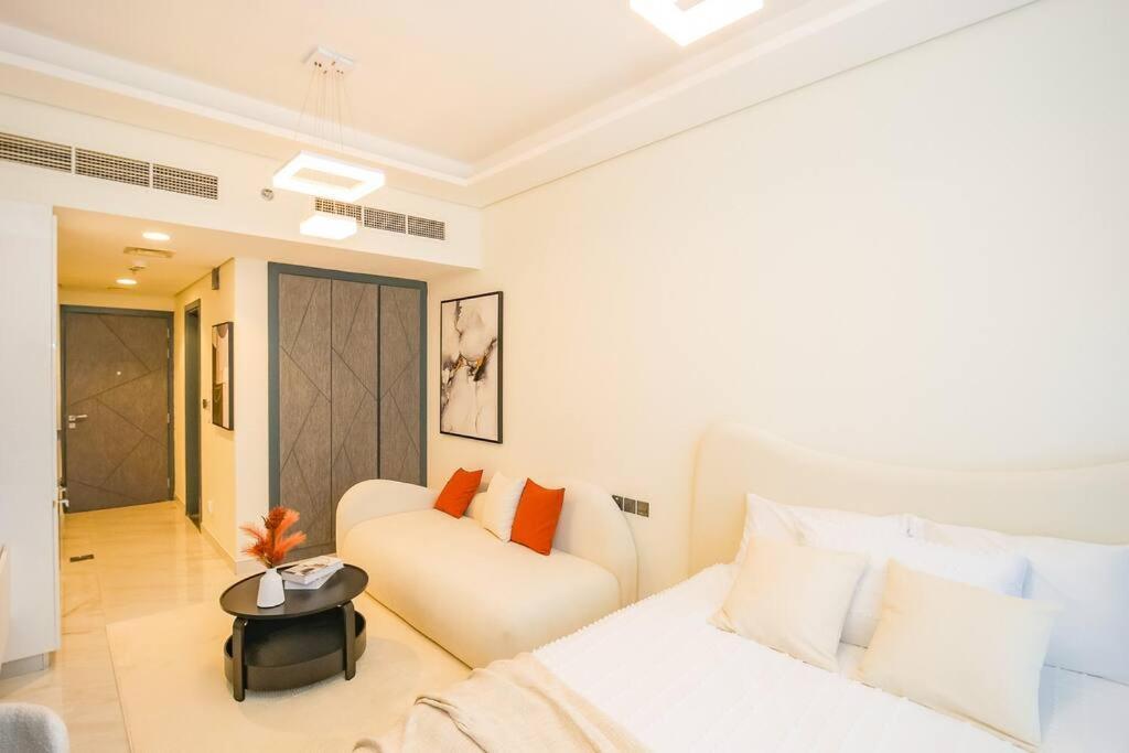 Magnificent Studio-one Of Kind In * Dubai