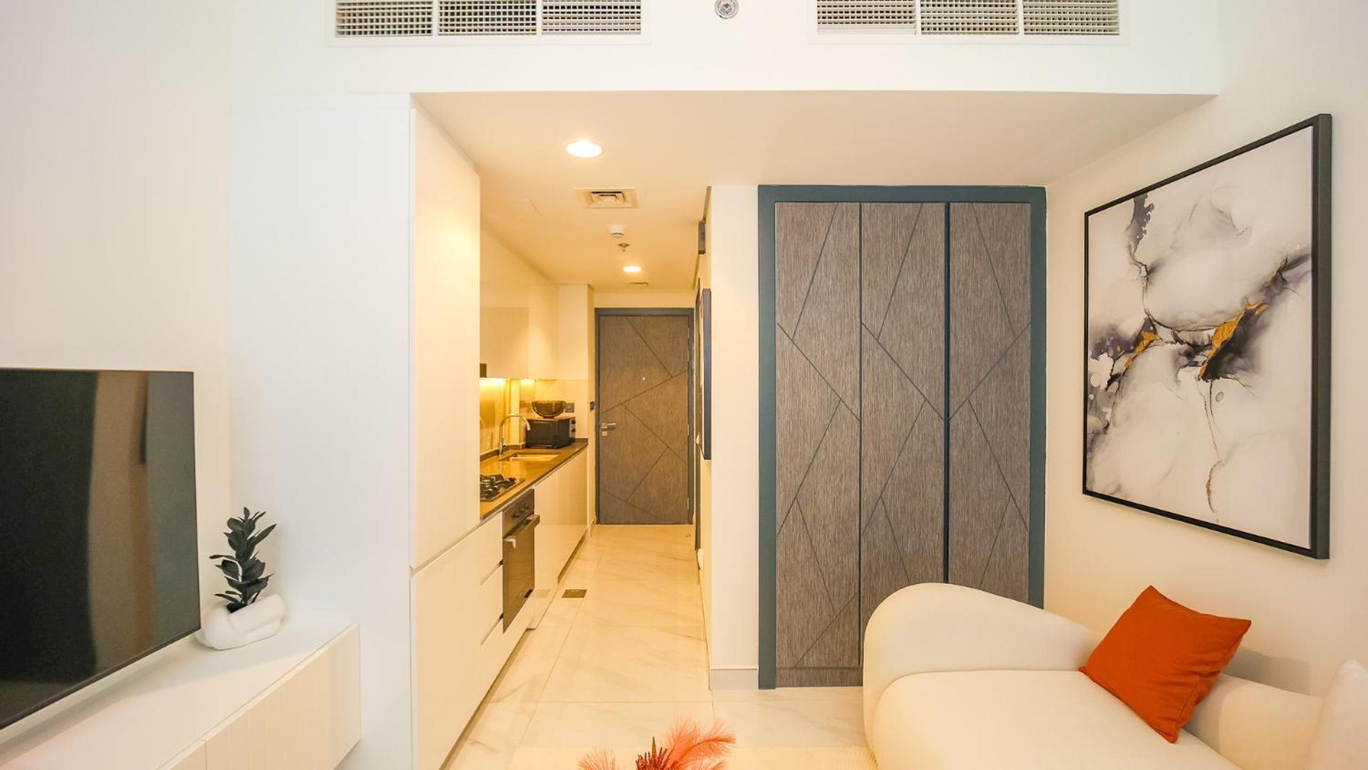 Magnificent Studio-one Of Kind In *