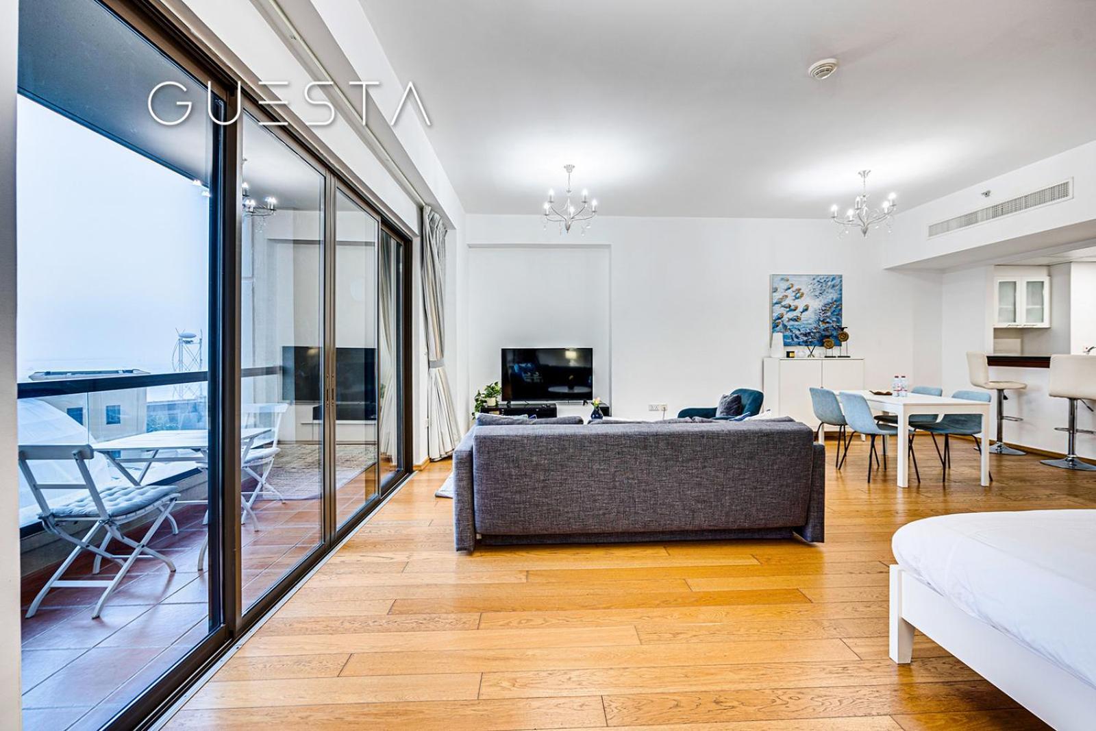 Jumeirah - Rimal 3, Marina Apartment