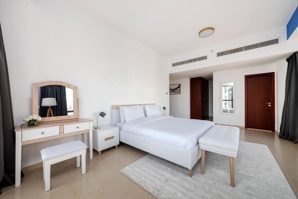 Apartment Panoramic Waterfront 2br Sanctuary - Jbr *